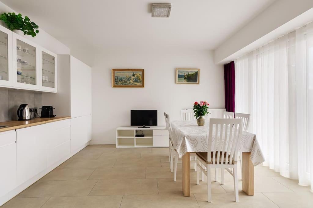 Appartement Chic Et Moderne Poznan Exterior photo