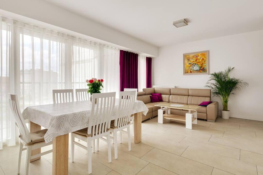 Appartement Chic Et Moderne Poznan Exterior photo